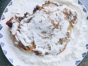 再两面都裹上淀粉