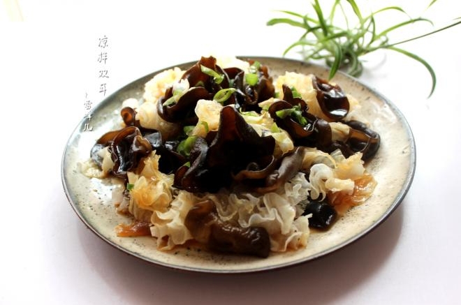 凉拌双耳