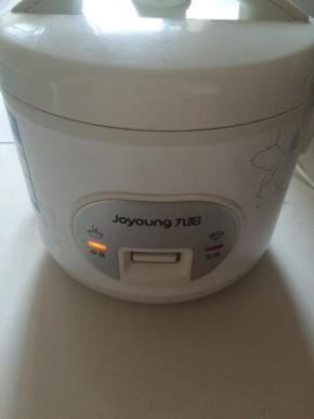 大约2分钟左右，保温键电饭锅跳起