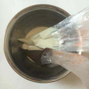 黑白巧克力隔水融化