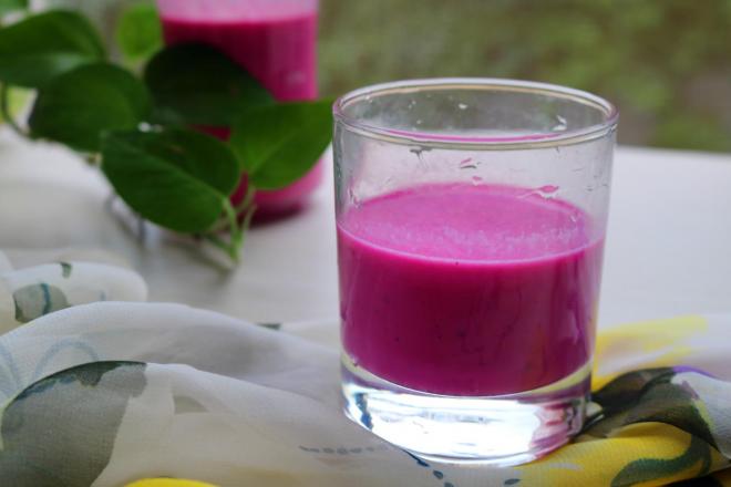 火龙果奶昔