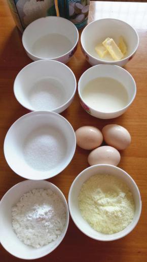 称好奶黄馅配料备用