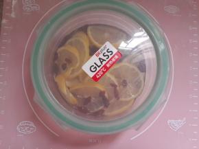 盖上盖子密封好放冰箱。放两天即可食用。