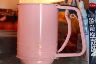 冷藏半小时挤入模具。