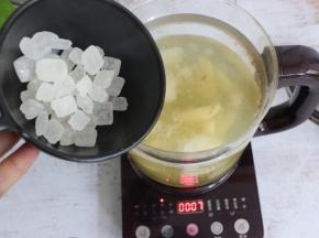 程序结束前放入冰糖。