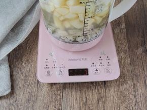 接通电源，选择“水果茶”程序
