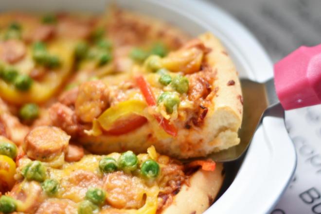 金枪鱼&鸡肉厚底披萨