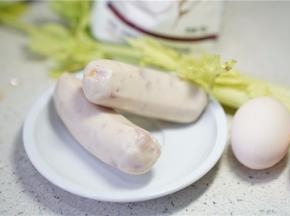 备好所用食材。