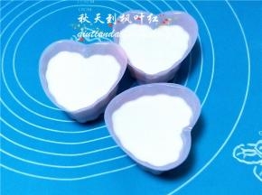 如此重复，每倒上一层，就要冻一次。