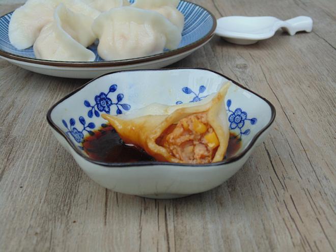 玉米猪肉水饺