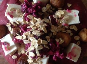 烤好的核桃 麦片 看个人喜欢 