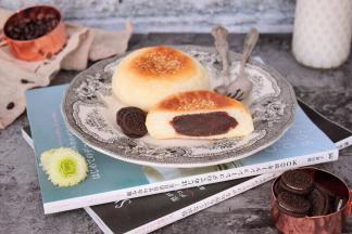 出炉后马上转换到晾架上放至手温后密封保存