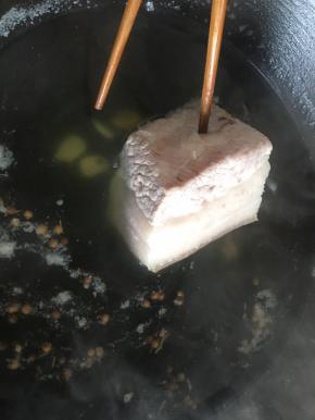 煮到7、8分熟，用筷子插入可以插进去即可