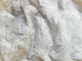 然后用厨房纸空干水分