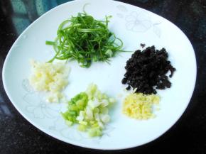 葱姜蒜豆豉切