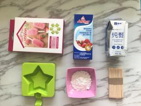 准备好所有的食材。