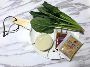 准备好所有的食材。