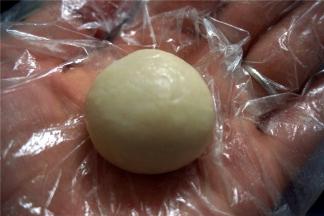 然后包起来，收口向下。