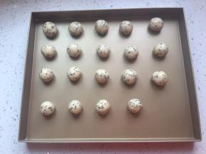 依次全部包完，放入烤盘