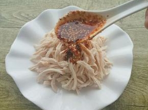 淋上汁即可
