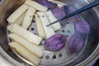 能用筷子插入即可