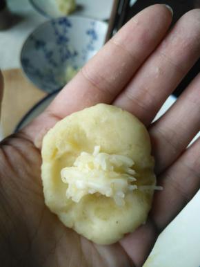 再加入马苏里拉芝士