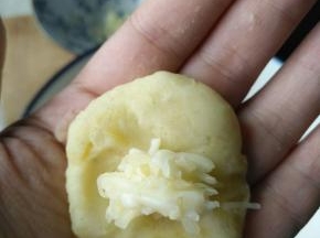 再加入马苏里拉芝士