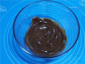 打发至蓬松的状态