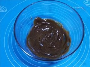 打发至蓬松的状态