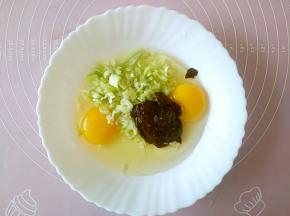 再加入一勺盘酱