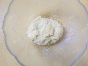 揉成面团