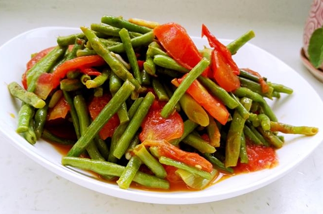 西红柿炒豆角