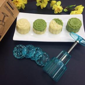 易脱模，花纹清晰，是这套模具的最大优点。用得真的很爽。