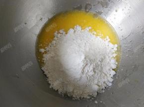 加入麻糬预拌粉