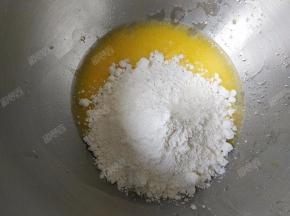 加入麻糬预拌粉