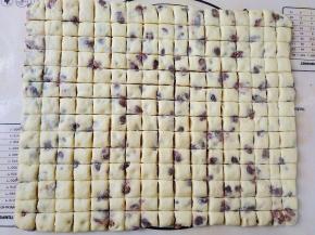 切成边长2cm的小方块