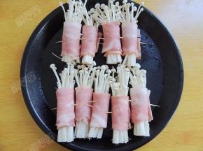 依次做好所有的培根卷