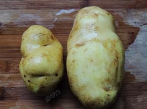 土豆清洗干净