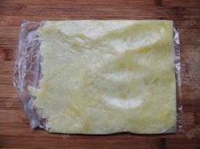 用擀面杖擀成泥