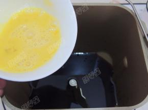 加入蛋液