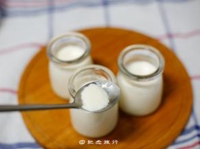 蒸的火不能太大不然会有很多蜂窝口感就不好了