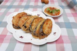 装盘配蒜泥食用