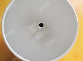 将油纸垫在芭比模具底部