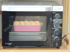 烘烤25-30分钟。