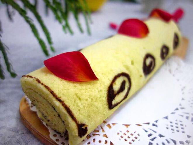 手绘蛋糕卷