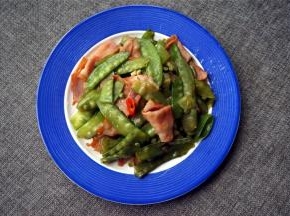 程序结束后，将食材拌均匀后装碟即可。