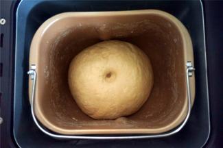 然后启动发酵程序，发酵1.5个小时。