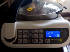 启动自动锅的手动功能，火力调至高火，时间30分钟。