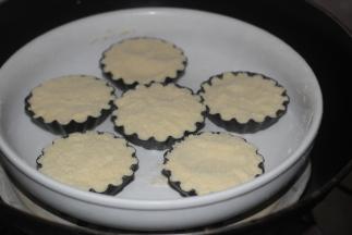 入锅里蒸15-20分钟即可