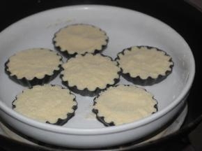 入锅里蒸15-20分钟即可